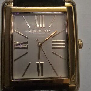 Michael Kors MK-2243 Rose Gold Watch Roman Numeral Leather Crocodile Band